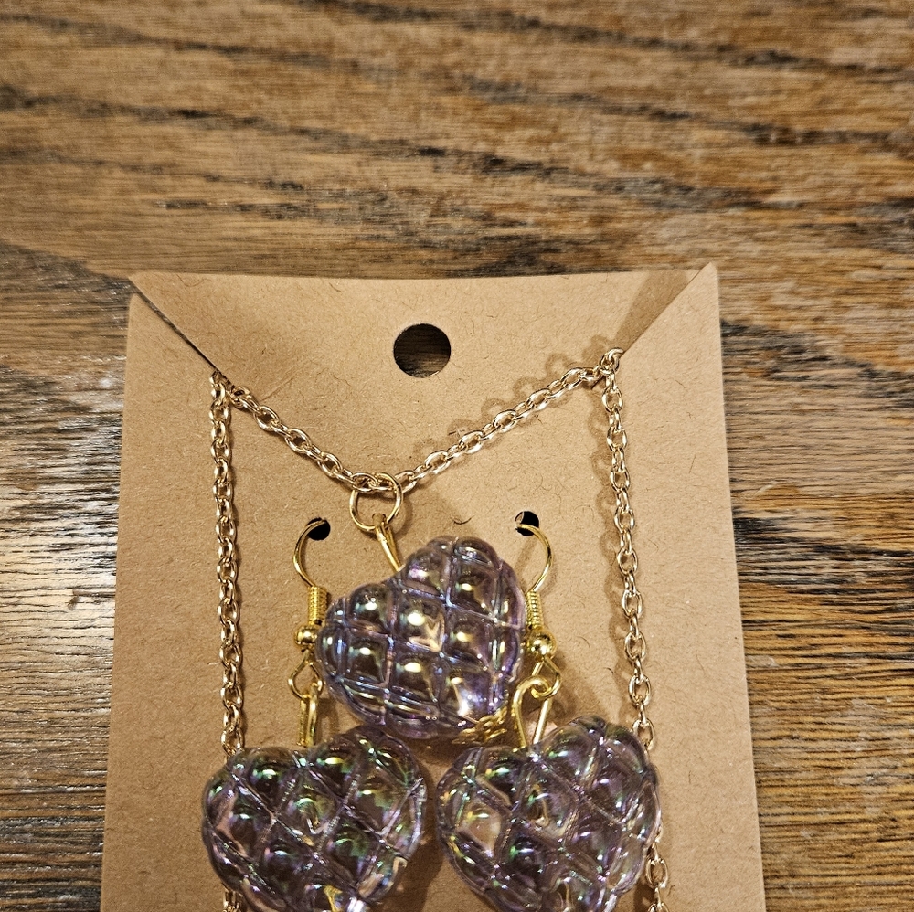 Clear/Purple'ish Heart Gold Tone Necklace And Earring Set - Picture 8 of 13
